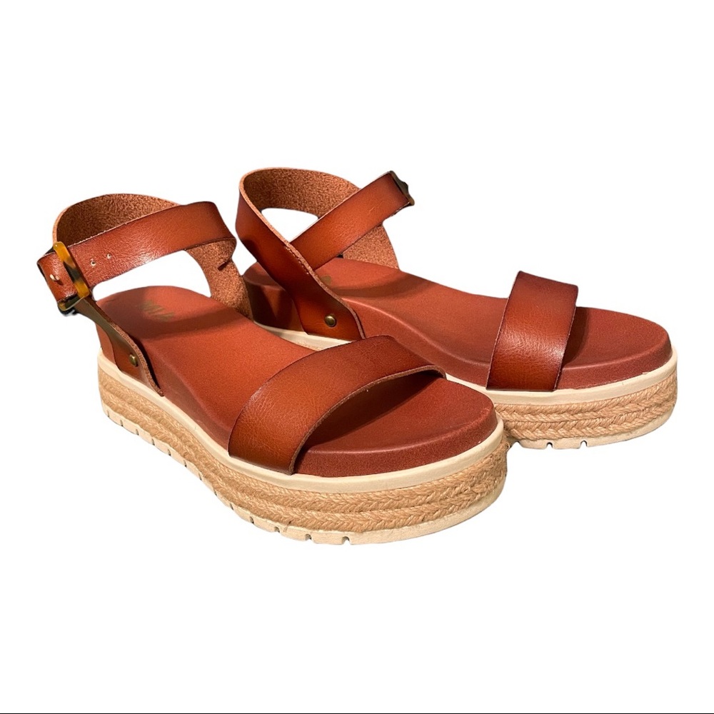 Mia platform sandals